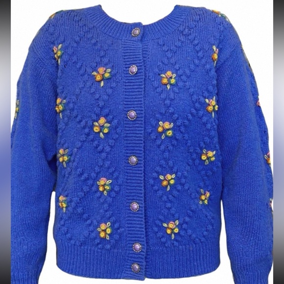 Vintage style crochet cardigan (size: S) - Picture 1 of 10